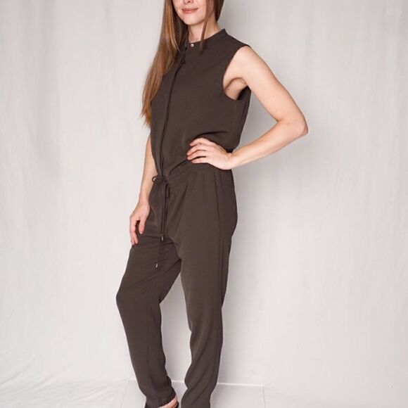 Vince Grey Jumpsuit Sleeveless Button Front Slim Leg Size 8 - Picture 5 of 15